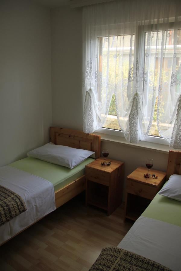Apartments By The Sea Kneza, Korcula - 9166 Pupnat المظهر الخارجي الصورة